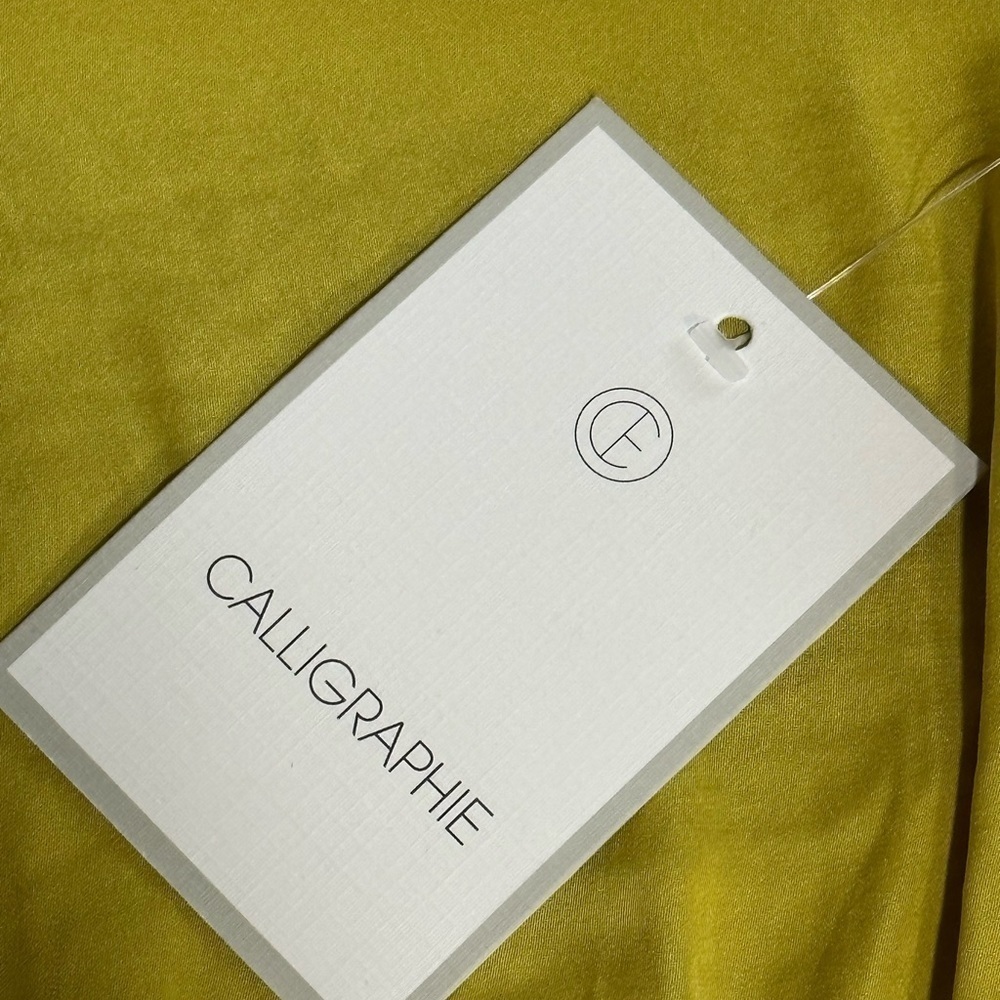 Calligraphie Chartreuse Ruffled Blouse Size Small NWT - Picture 7 of 7